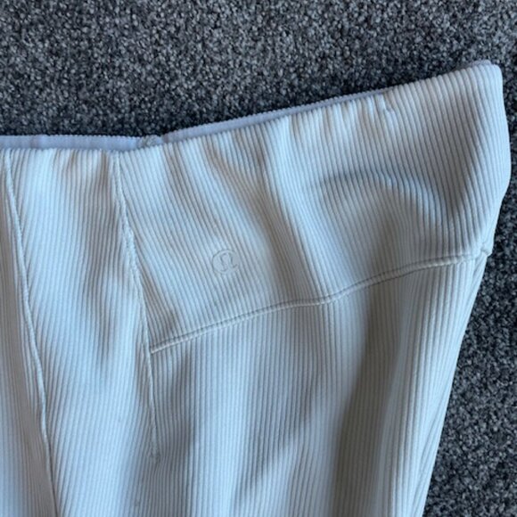 Lululemon Softstreme set - Picture 4 of 7